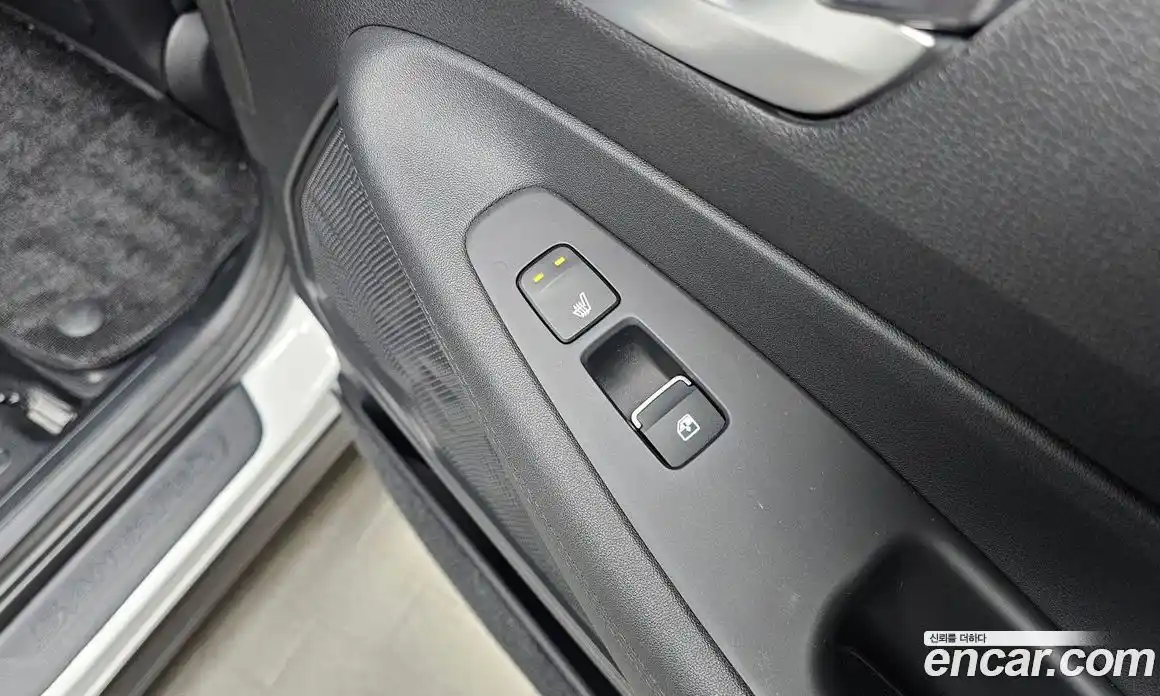 Hyundai Santa Fe 2023 1.6 гидро в Москве № 1317632, фото 25