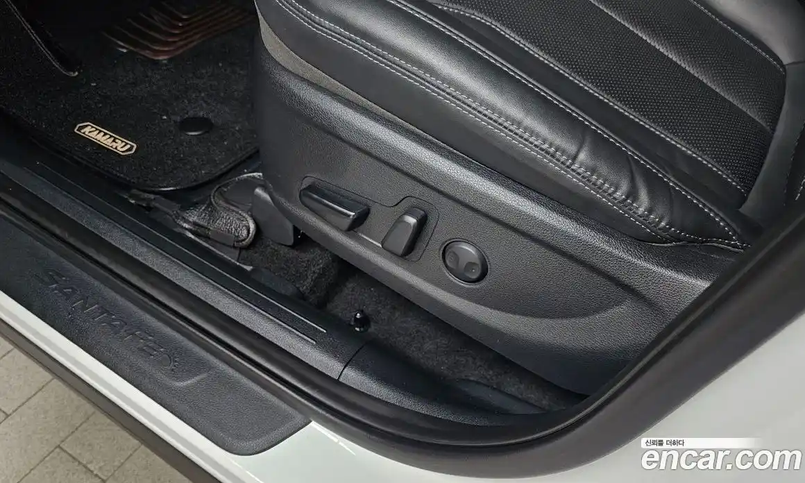 Hyundai Santa Fe 2023 1.6 гидро в Москве № 1317632, фото 31