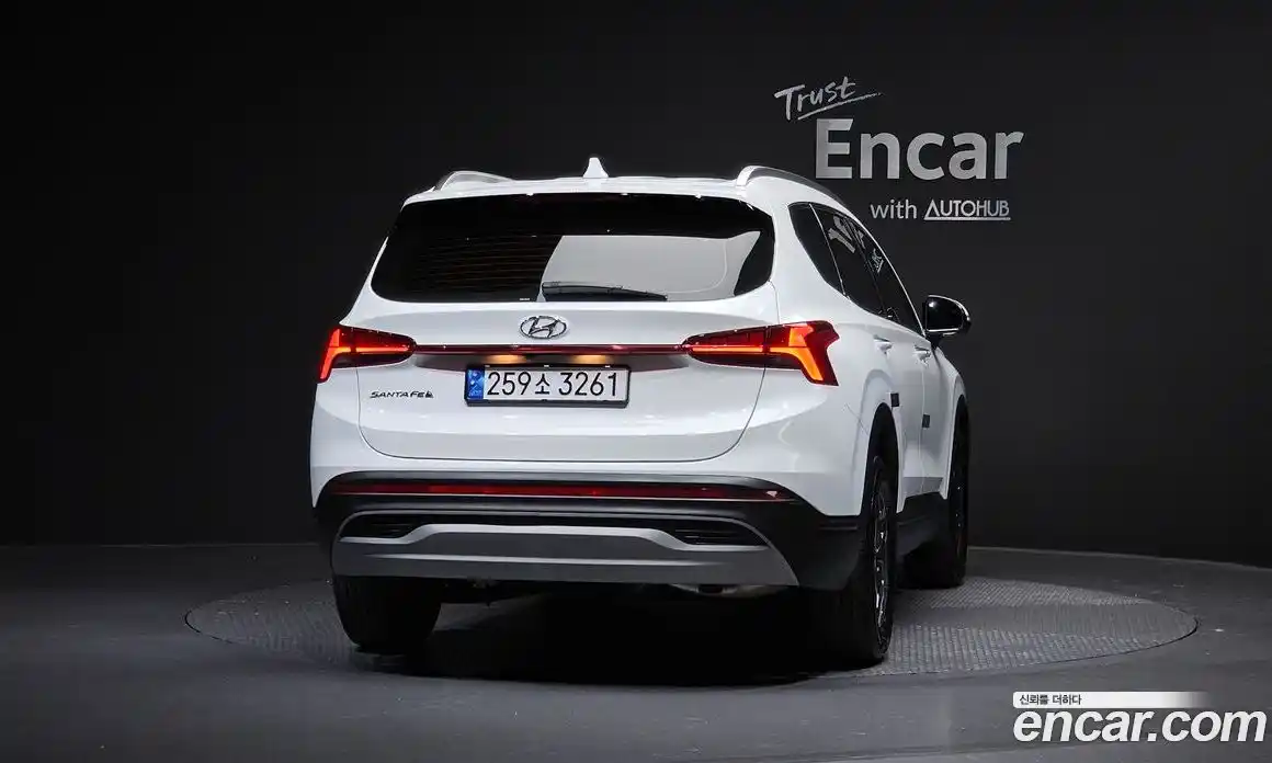 Hyundai Santa Fe 2023 1.6 гидро в Москве № 1317632, фото 4