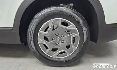 Hyundai Santa Fe 2023 1.6 гидро в Москве № 1317632, миниатюра 7