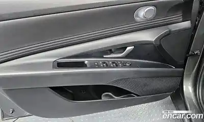 Hyundai Avante 2024 1.6 гидро в Москве № 1317818, миниатюра 11