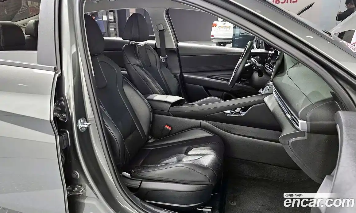 Hyundai Avante 2024 1.6 гидро в Москве № 1317818, фото 13