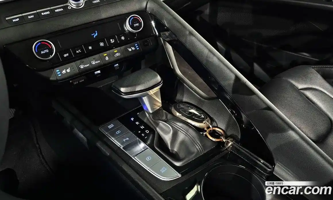 Hyundai Avante 2024 1.6 гидро в Москве № 1317818, фото 9