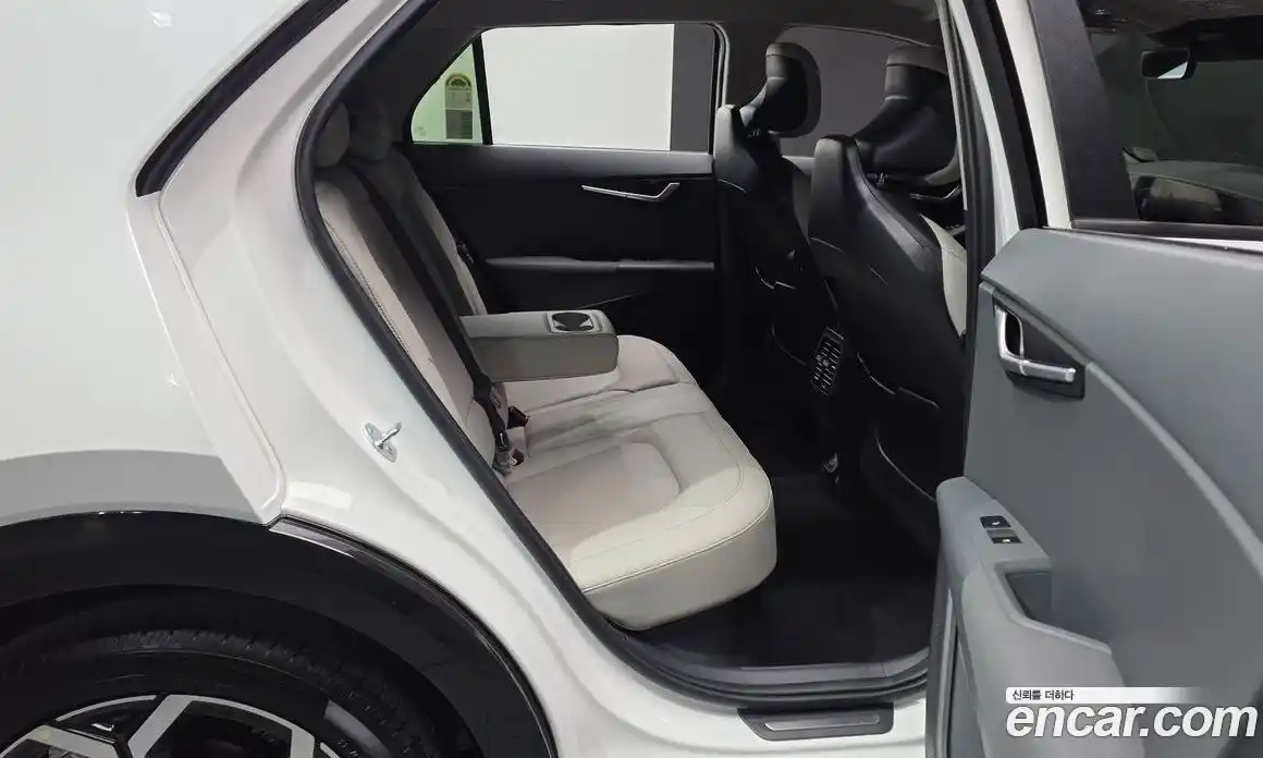 Kia Niro 2025 1.6 гидро в Москве № 1318086, фото 18