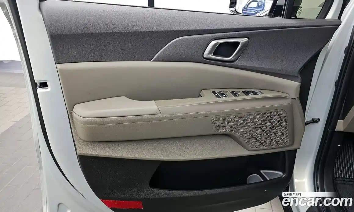 Kia Canival 2025 3.5 гидро в Москве № 1318178, фото 27