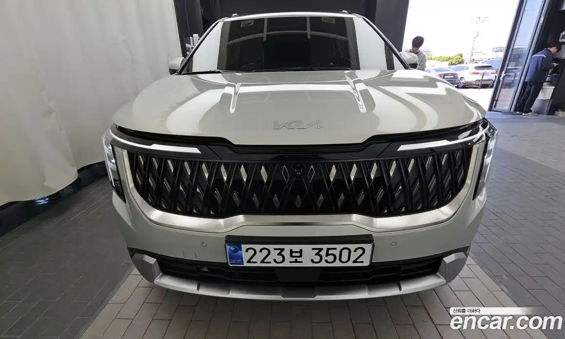 Kia Canival 2025 3.5 гидро в Москве № 1318178, фото 30