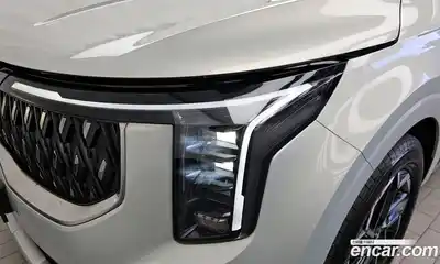 Kia Canival 2025 3.5 гидро в Москве № 1318178, миниатюра 7