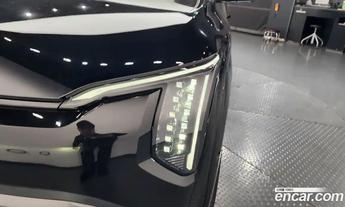 Kia EV3 2024 0.2 гидро в Москве № 1318234, фото 8