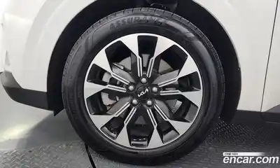 Kia Canival 2023 3.5 гидро в Москве № 1318364, миниатюра 5