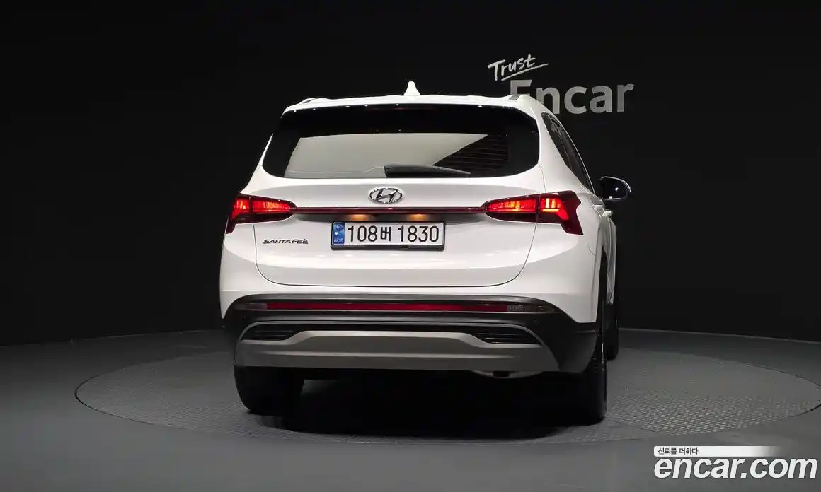 Hyundai Santa Fe 2022 2.5 гидро в Москве № 1417269, фото 4