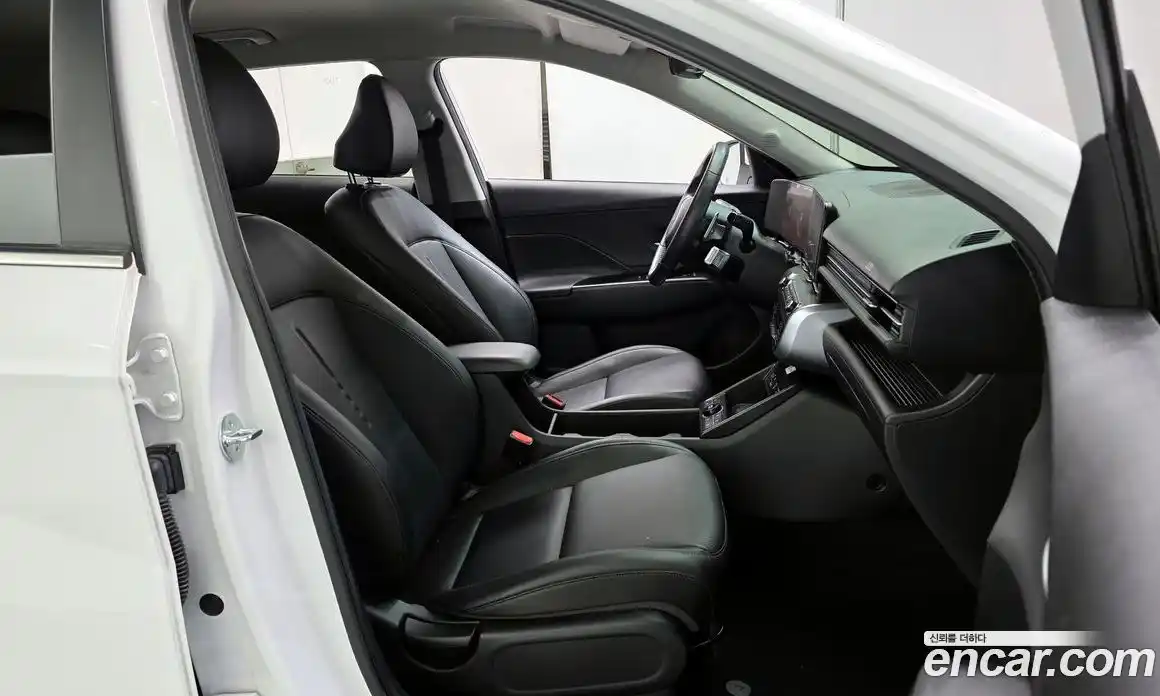 Hyundai Kona 2023 2.0 гидро в Москве № 1417507, фото 17