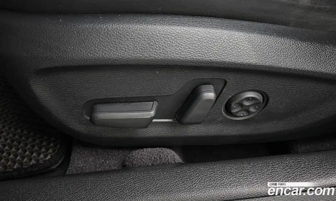 Hyundai Sonata 2017 2.0 гидро в Москве № 1417566, фото 29