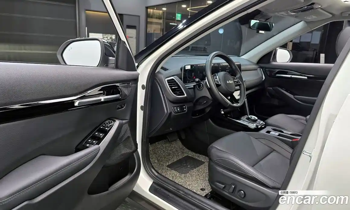 Kia Seltos 2024 2.0 гидро в Москве № 1417756, фото 13