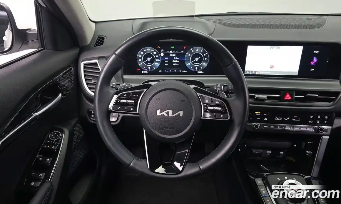 Kia Seltos 2024 1.6 гидро в Москве № 1417973, фото 19
