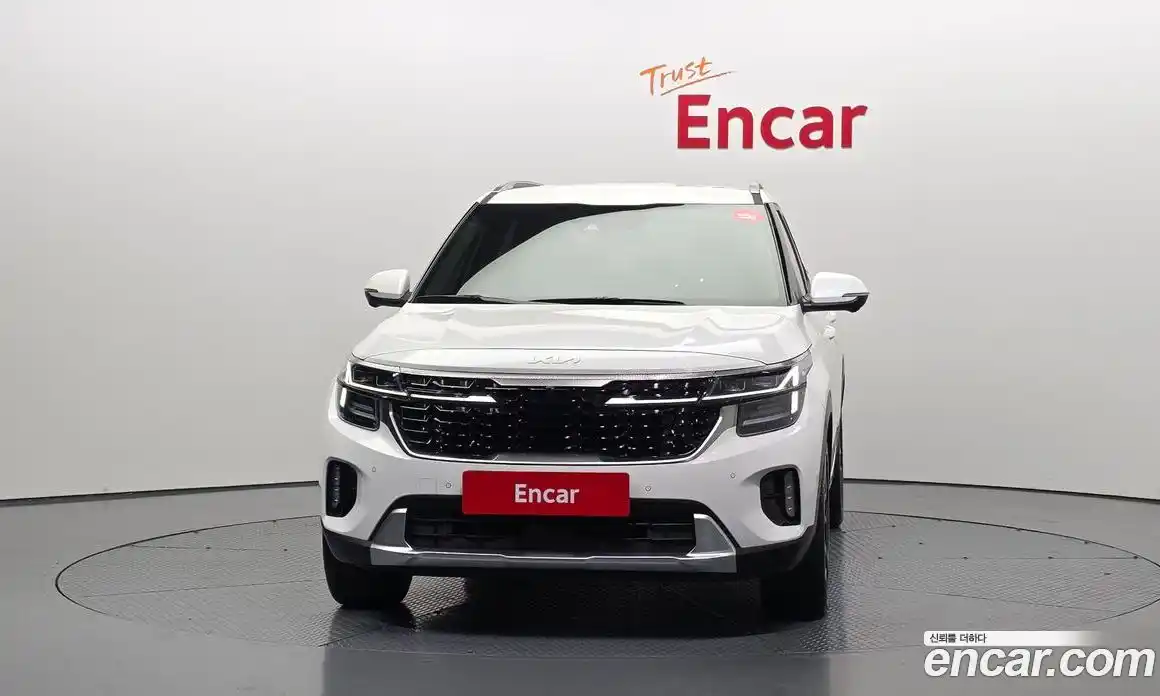 Kia Seltos 2024 1.6 гидро в Москве № 1417973, фото 3