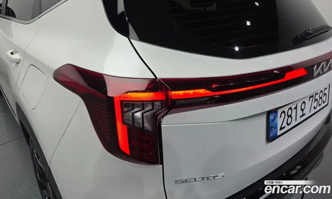 Kia Seltos 2024 1.6 гидро в Москве № 1417973, фото 9