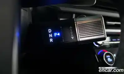 Hyundai Santa Fe 2025 1.6 гидро в Москве № 1536983, миниатюра 12