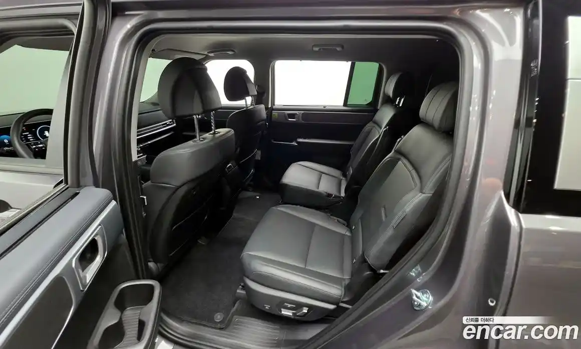 Hyundai Santa Fe 2025 1.6 гидро в Москве № 1536983, фото 18
