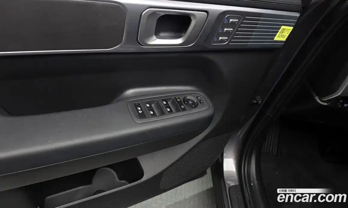 Hyundai Santa Fe 2025 1.6 гидро в Москве № 1536983, фото 28