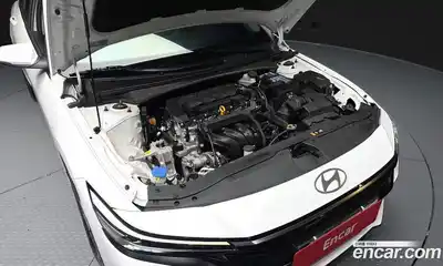 Hyundai Avante 2023 1.6 гидро в Москве № 1537051, миниатюра 6
