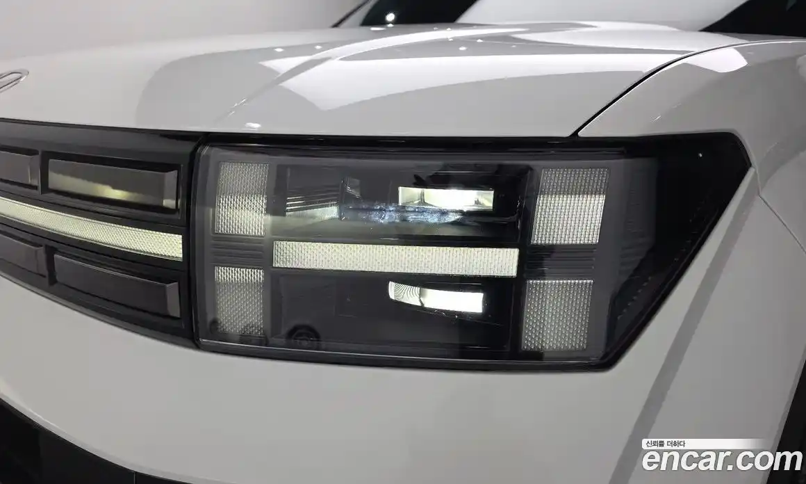 Hyundai Santa Fe 2024 1.6 гидро в Москве № 1537178, фото 8