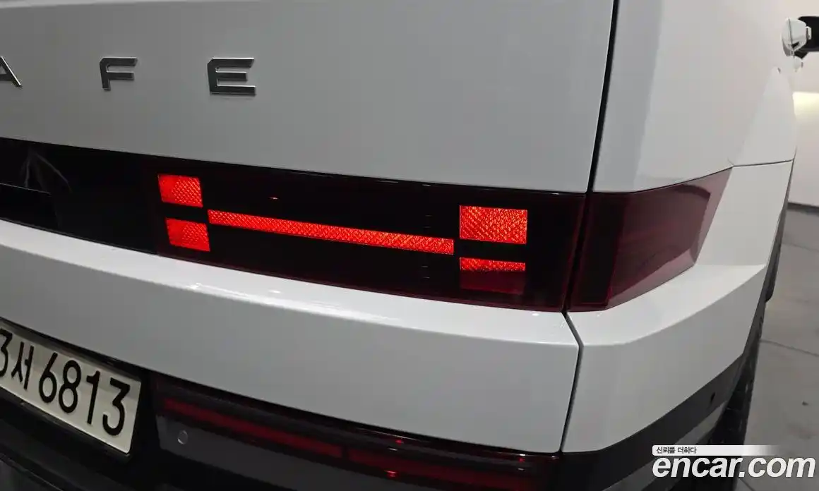 Hyundai Santa Fe 2024 1.6 гидро в Москве № 1537178, фото 9