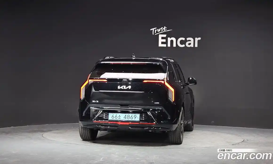 Kia EV3 2024 0.2 гидро в Москве № 1538135, фото 4