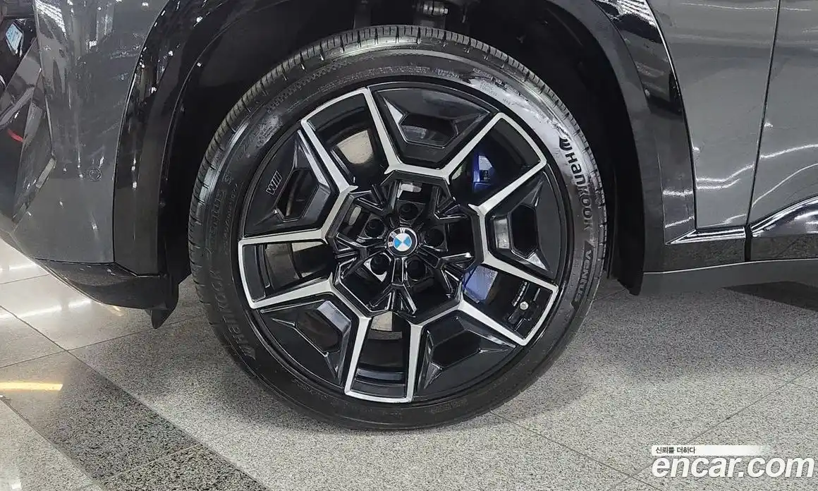 BMW XM 2024 4.4 гидро в Москве № 1544359, фото 5