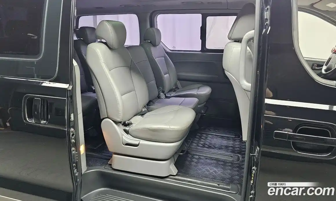 Hyundai Starex 2017 2.5 гидро в Москве № 1610701, фото 18