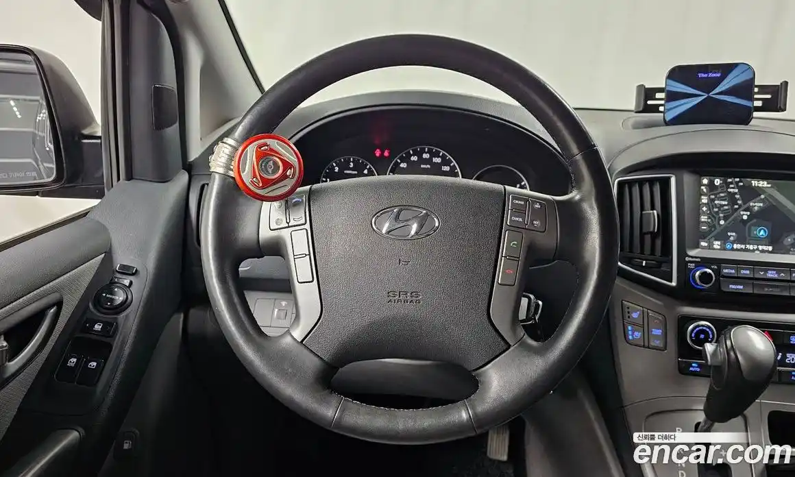 Hyundai Starex 2017 2.5 гидро в Москве № 1610701, фото 19