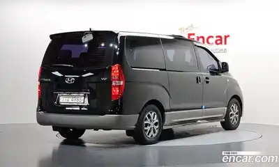 Hyundai Starex 2017 2.5 гидро в Москве № 1610701, миниатюра 2