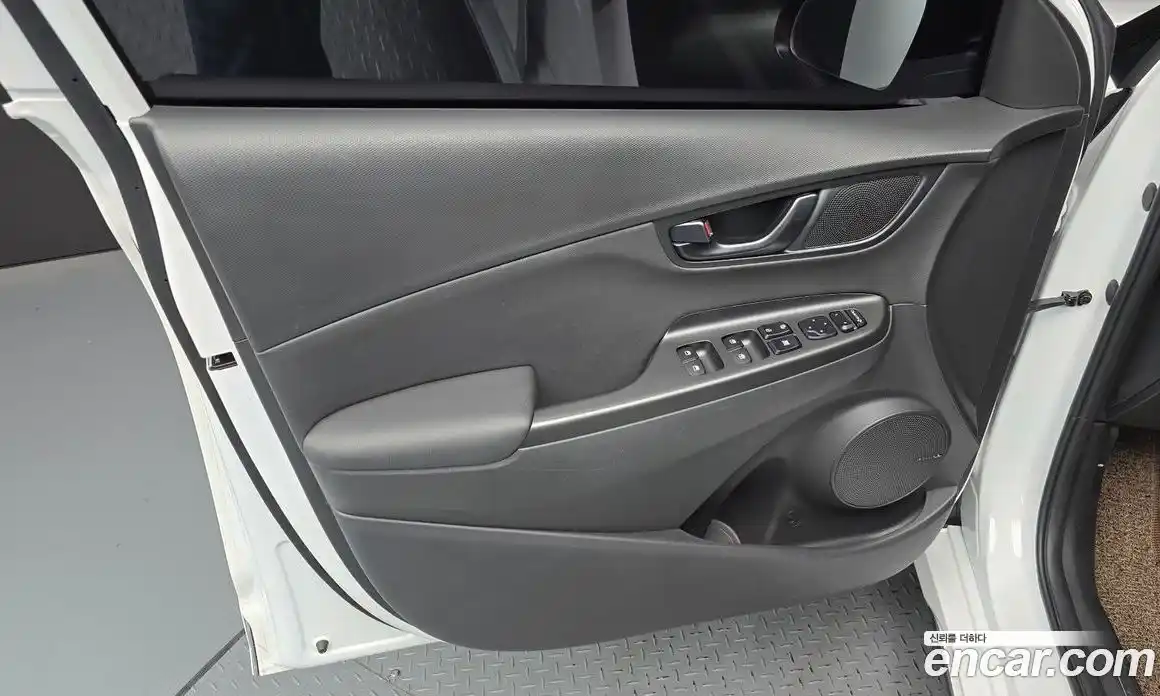 Hyundai Kona 2021 1.6 гидро в Москве № 1610811, фото 14