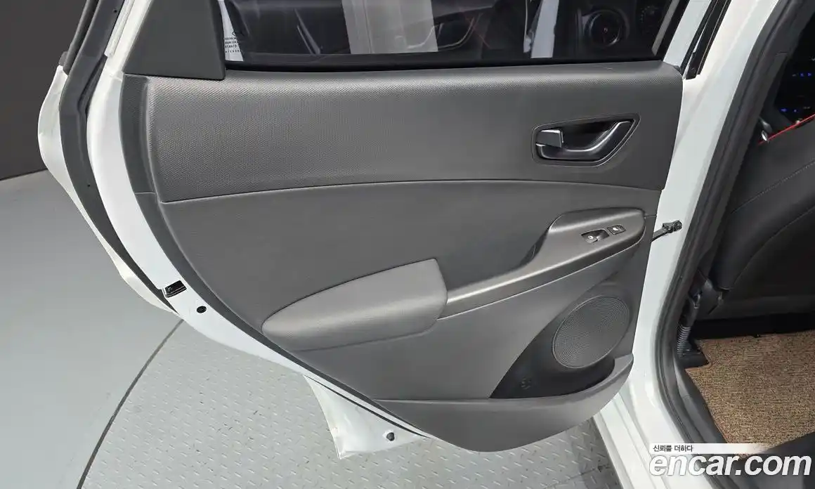 Hyundai Kona 2021 1.6 гидро в Москве № 1610811, фото 15