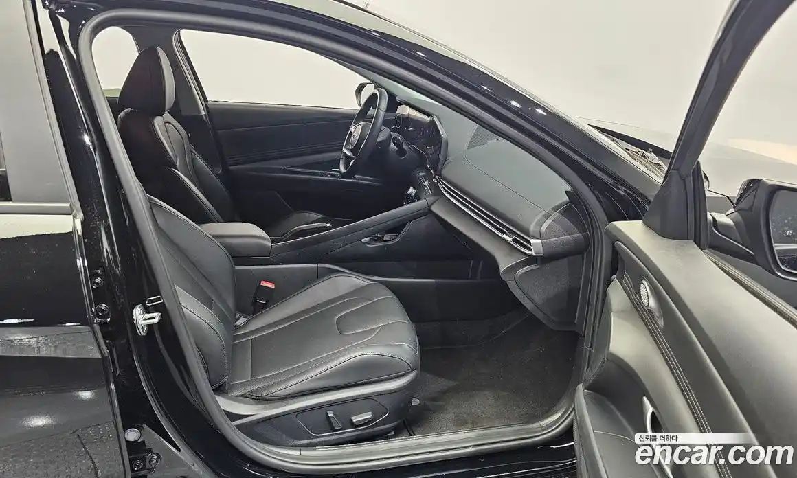 Hyundai Avante 2023 1.6 гидро в Москве № 1683894, фото 17
