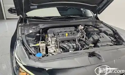 Hyundai Avante 2023 1.6 гидро в Москве № 1683894, миниатюра 6