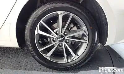 Kia K3 2024 1.6 гидро в Москве № 1684888, миниатюра 7