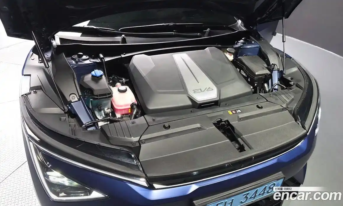 Kia EV6 2024 0.1 гидро в Москве № 1684910, фото 6
