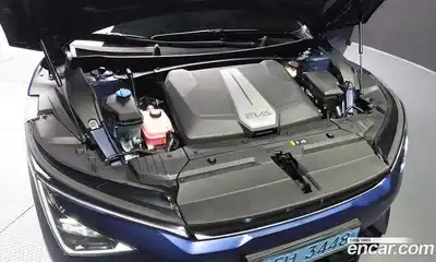 Kia EV6 2024 0.1 гидро в Москве № 1684910, миниатюра 6