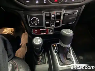 Jeep Wrangler 2018 2.0 гидро в Москве № 170079, миниатюра 11