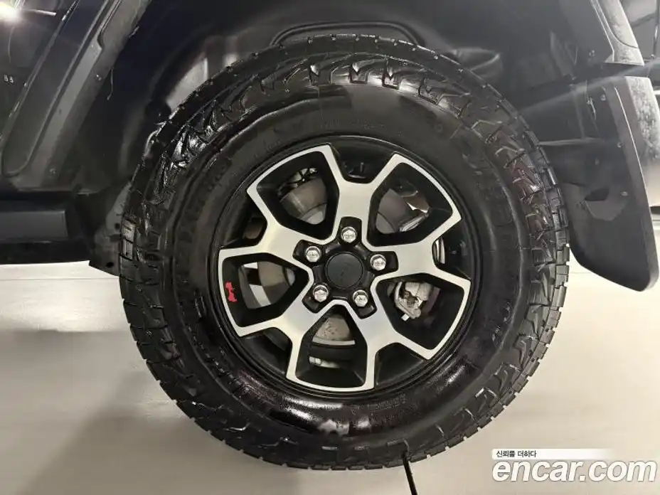 Jeep Wrangler 2018 2.0 гидро в Москве № 170079, фото 20