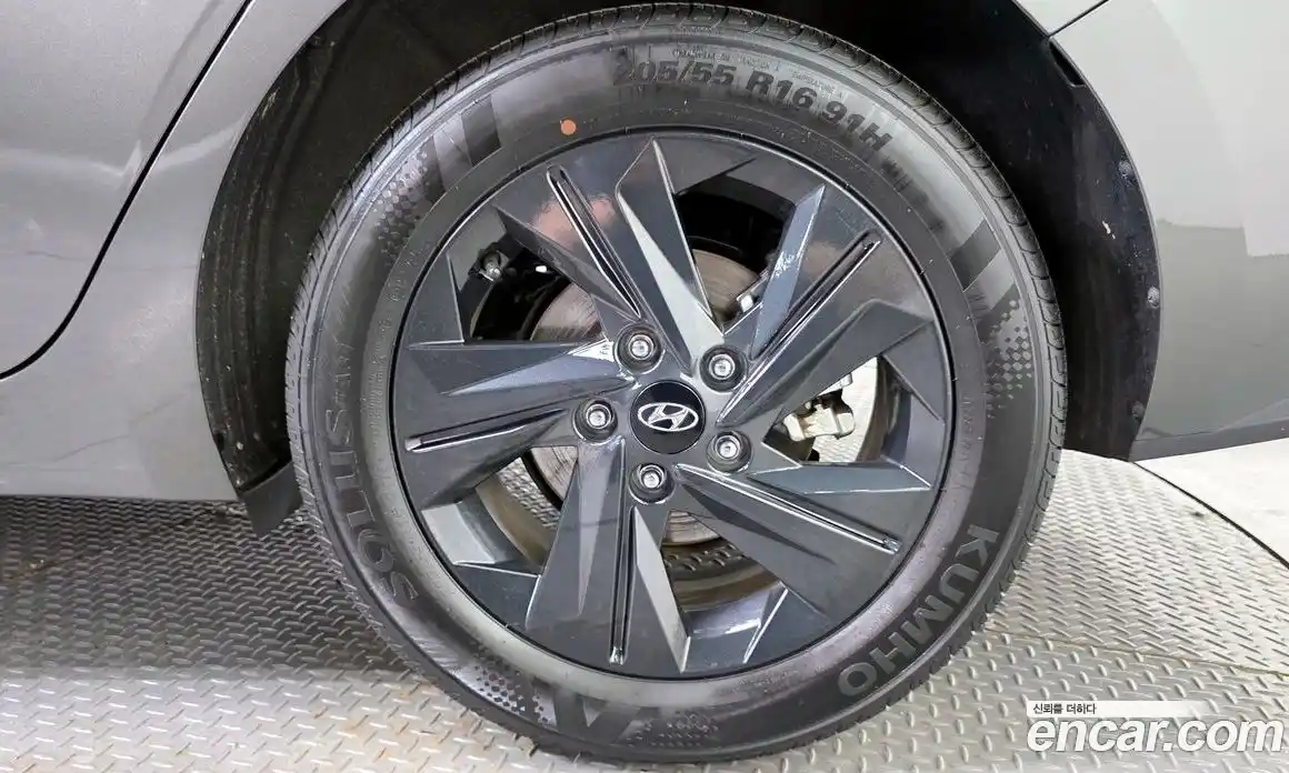 Hyundai Avante 2022 1.6 гидро в Москве № 1757517, фото 7