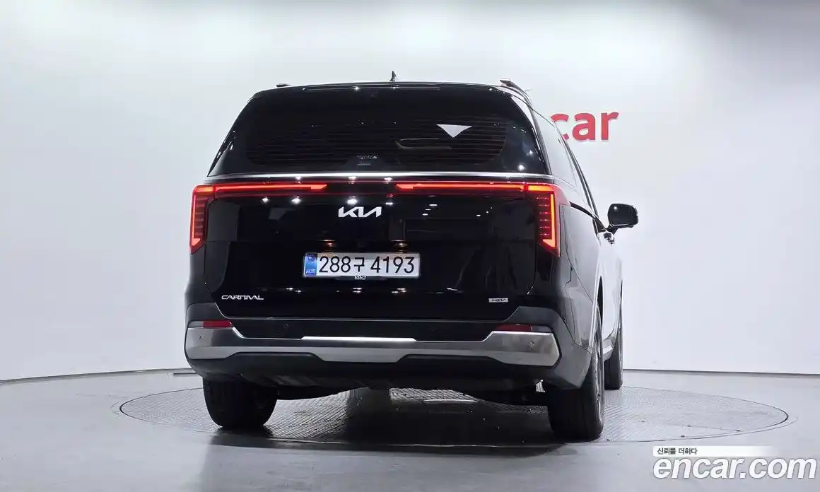 Kia Canival 2025 1.6 гидро в Москве № 1758116, фото 4