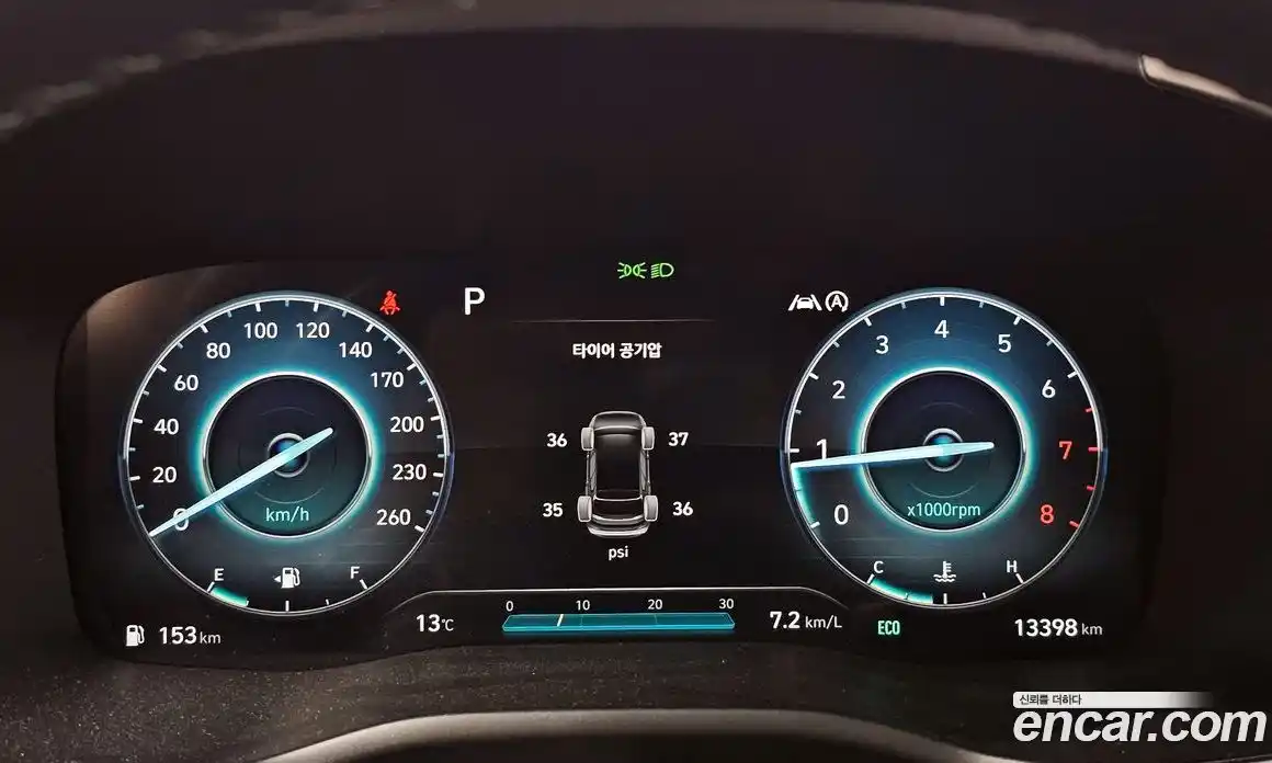 Hyundai Santa Fe 2023 2.5 гидро в Москве № 1830327, фото 11