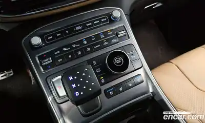 Hyundai Santa Fe 2023 2.5 гидро в Москве № 1830327, миниатюра 12