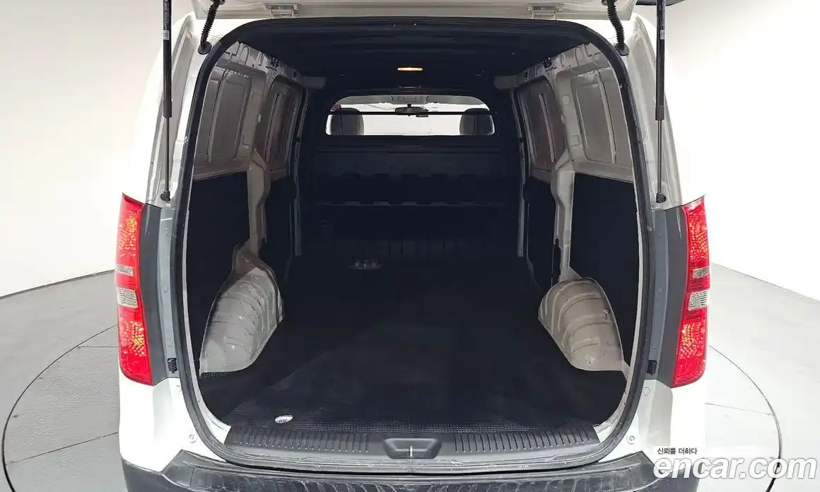 Hyundai Starex 2019 2.5 гидро в Москве № 1831008, фото 26