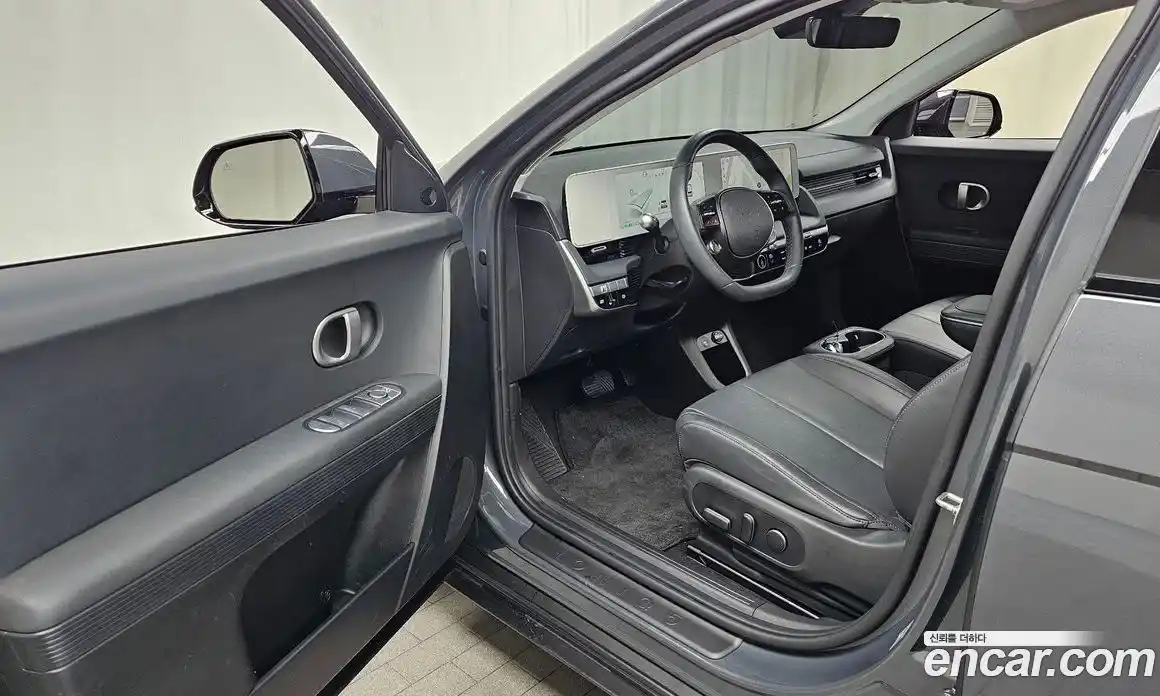 Hyundai Ioniq 5 2024 0.1 гидро в Москве № 1831020, фото 13