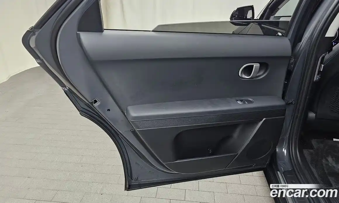 Hyundai Ioniq 5 2024 0.1 гидро в Москве № 1831020, фото 15