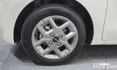 Kia Ray 2025 1.0 гидро в Москве № 1831431, миниатюра 4