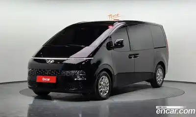 Hyundai Staria, 2025