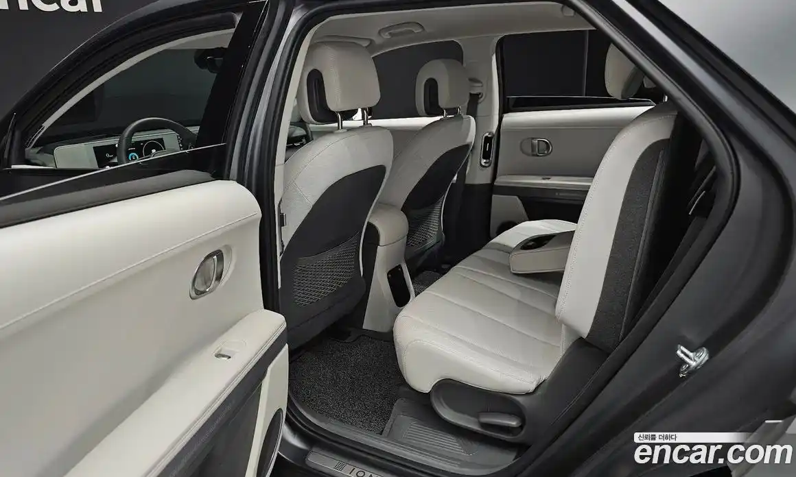 Hyundai Ioniq 5 2023 0.1 гидро в Москве № 1903632, фото 18